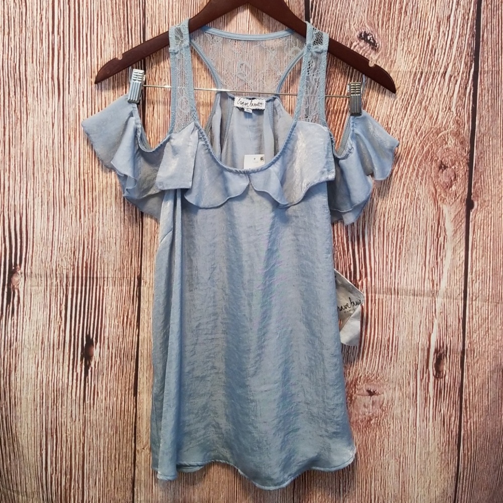 Silky open shoulders ruffled top
